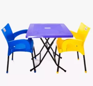 tables et chaises plastiques Marovi-Chimie